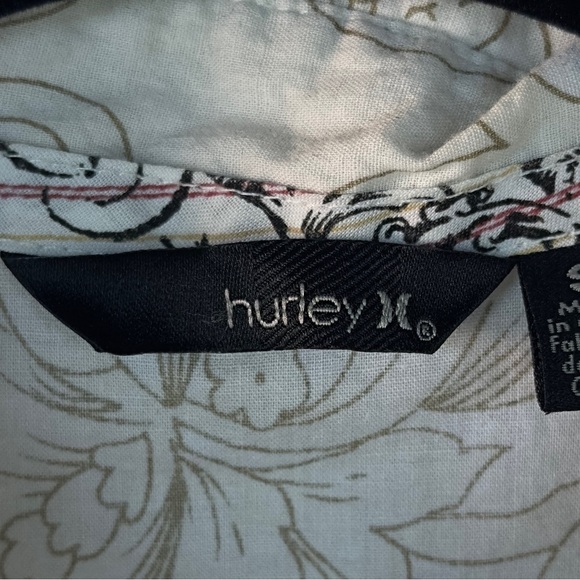 Hurley White and Black Floral Shirt - Picture 2 of 7